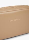 Καφέ Essential Τσάντα Χιαστί Με Ανάγλυφο Σχέδιο Λογότυπο  Γυναίκες