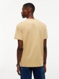 Μπεζ T-Shirt Με Κλασική Λαιμόκοψη Και Σημαία Tommy  Άνδρες