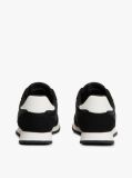 Μαύρο Sneakers Με Μίξη Υφών Και Πίσω Αντίθεση  Άνδρες