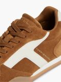 Καφέ Σουέτ Sneakers Με Χαμηλό Κόψιμο  Γυναίκες