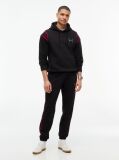 Μαύρο Hoody Με Varsity Λογότυπο Και Λεπτομέρεια Σε Αντίθεση  Άνδρες
