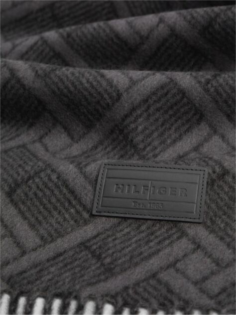 Black Repeat Flag Pure Wool Jacquard Scarf  Men