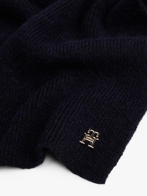 Blue Chic Cable Knit Fluffy Scarf  Women