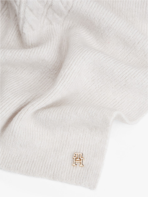 Γκρι Chic Fluffy Κασκόλ Με Cable Πλέξη  Γυναίκες