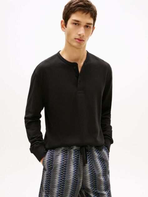 Black Waffle Knit Long Sleeve Henley Top  Men
