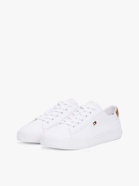 Άσπρο Sneakers Από Canvas Με Μεταλλική Λεπτομέρεια  Γυναίκες