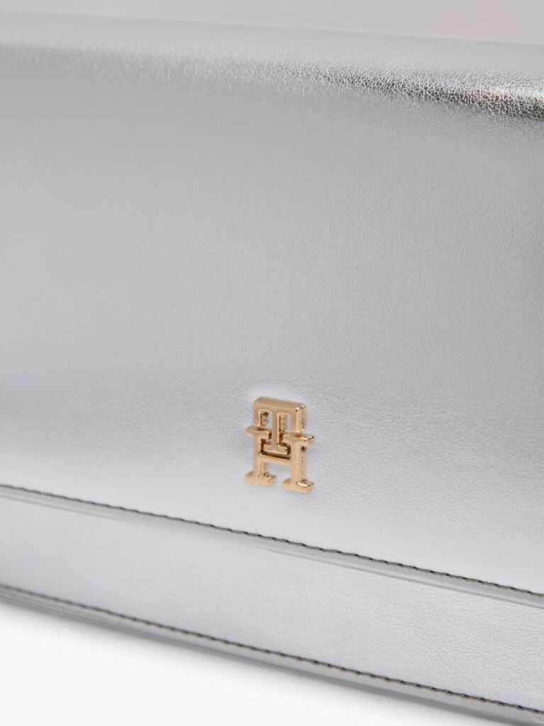 Ασημί Hilfiger Icon Πορτοφόλι Με Μεταλλικό Λουράκι Καρπού  Γυναίκες