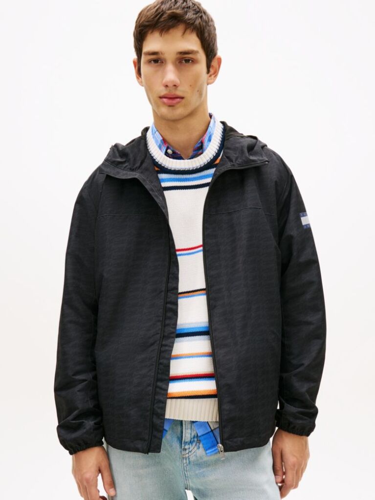 Black Signature Logo Print Water Repellent Packable Windbreaker  Men