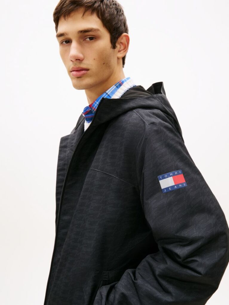 Black Signature Logo Print Water Repellent Packable Windbreaker  Men