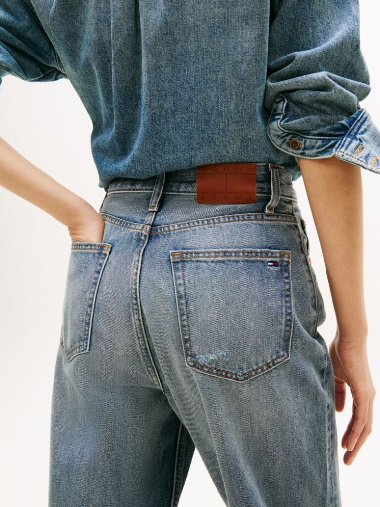 Denim Ultra Ψηλόμεσο Mom Τζιν Σε Tapered Γραμμή  Γυναίκες