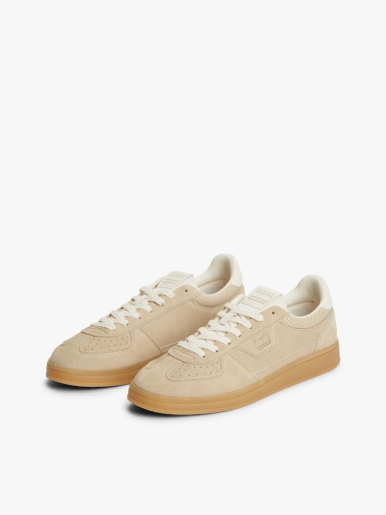 Μπεζ The Greenwich Σουέτ Sneakers Με Λογότυπο  Άνδρες
