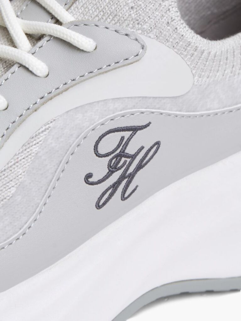 Γκρι Sneakers Με Διάτρητα Πάνελ  Γυναίκες