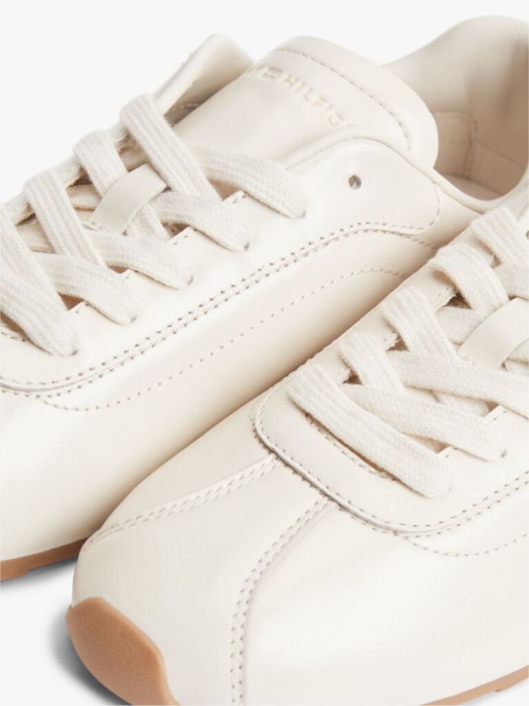 Μπεζ Δερμάτινα Sneakers Με Μονόγραμμα TH  Γυναίκες