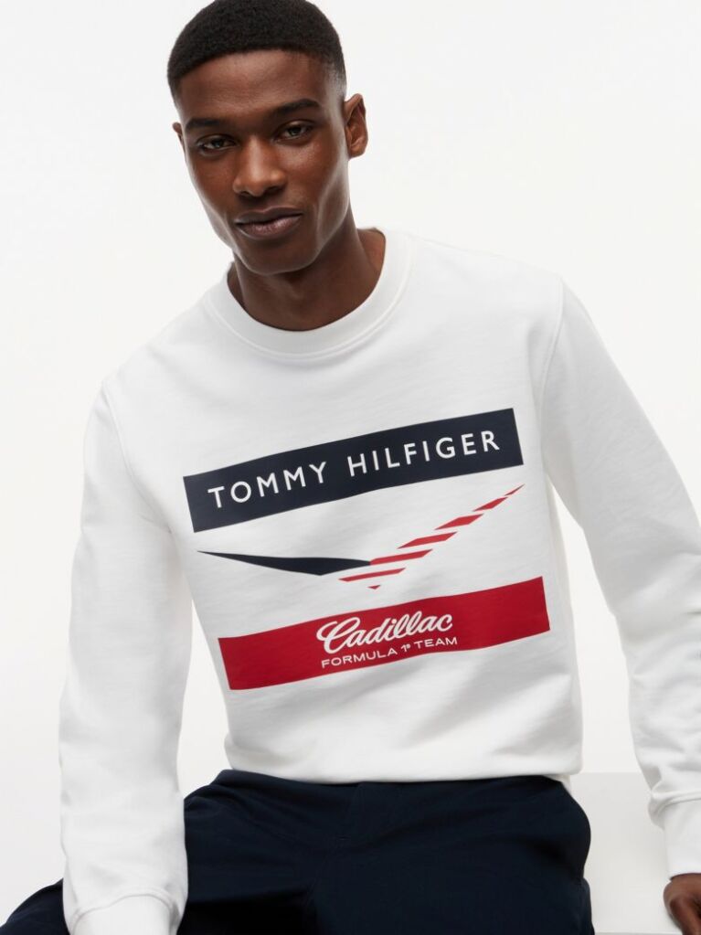Άσπρο TH x Cadillac Formula 1® Team Chevron Φούτερ  Unisex