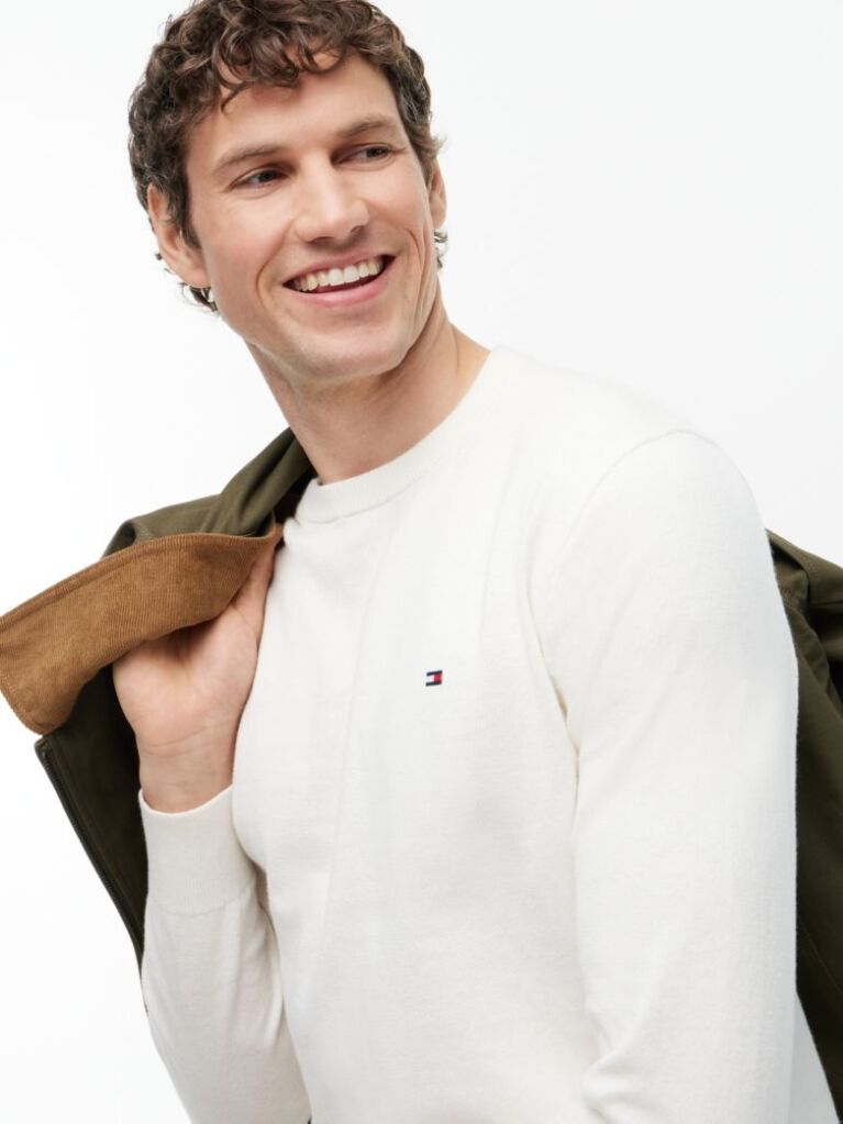 Beige Cotton Cashmere Crew Neck Jumper.  Men