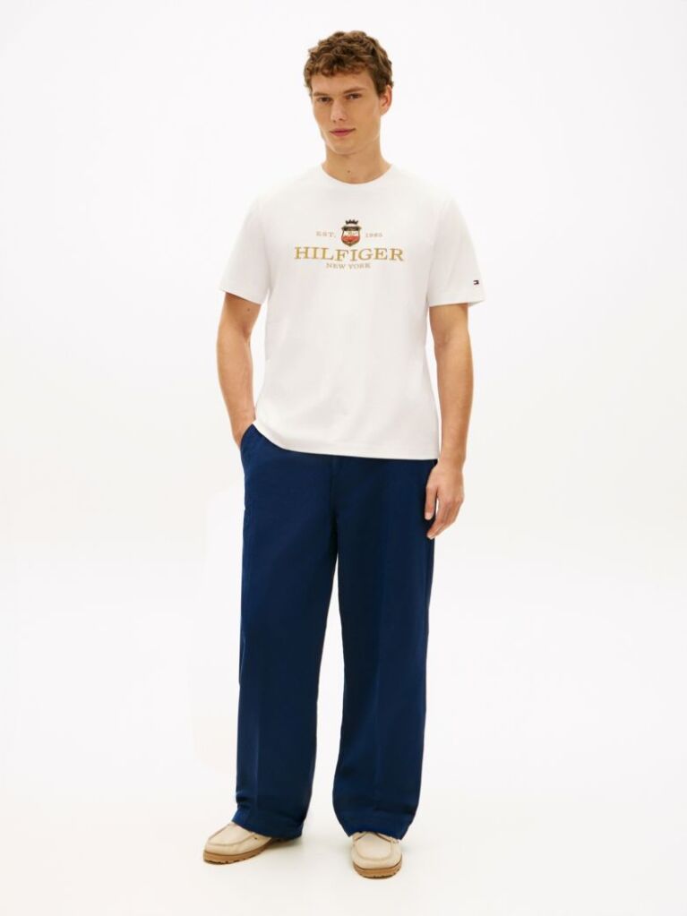 White This T-shirt is designed to perform on sunny days, crafted from a premium stretch Pima cotton.  Men