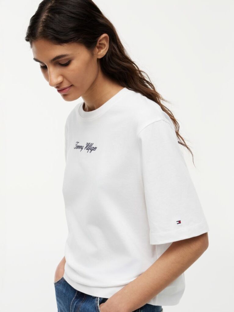 Άσπρο Άνετο T-Shirt Με Λογότυπο Και Στρογγυλή Λαιμόκοψη  Γυναίκες