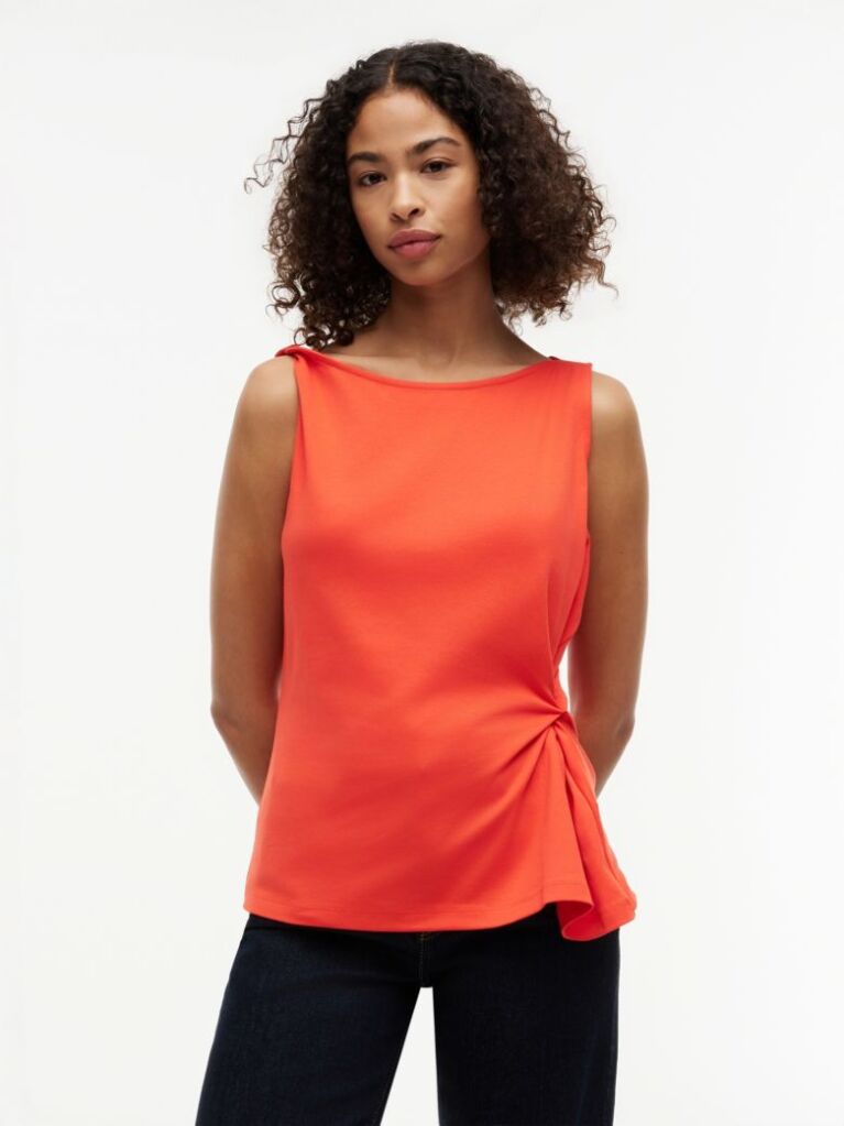 Red Twist Boat Neck Sleeveless Top  Women