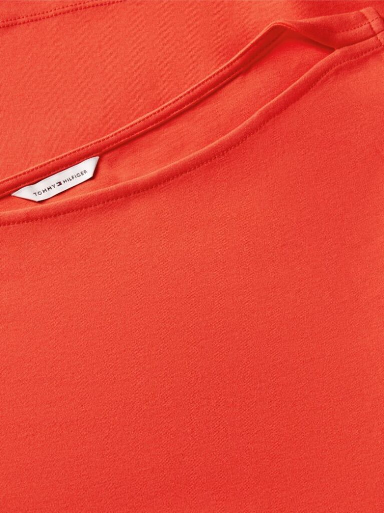 Red Twist Boat Neck Sleeveless Top  Women