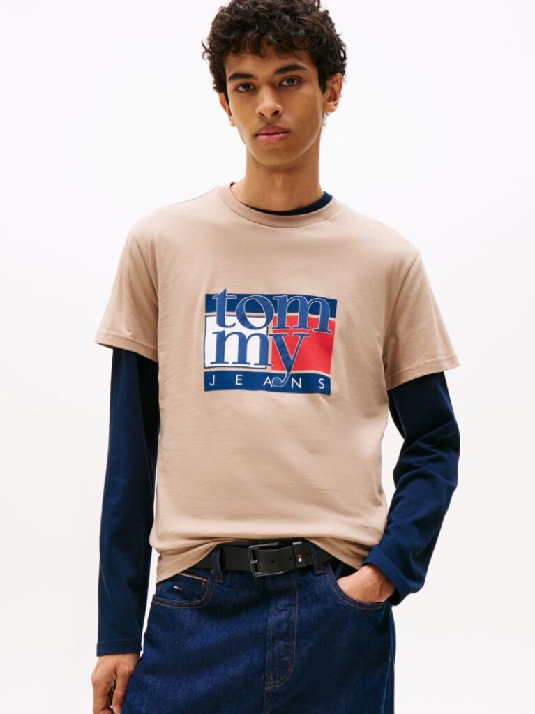 Μπεζ T-Shirt Σε Slim Γραμμή Με Σημαία  Άνδρες