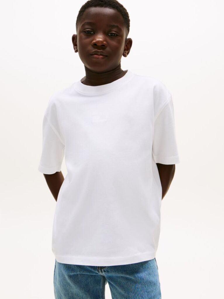 Άσπρο T-Shirt Με Tonal Κεντητή Σημαία  Αγόρια