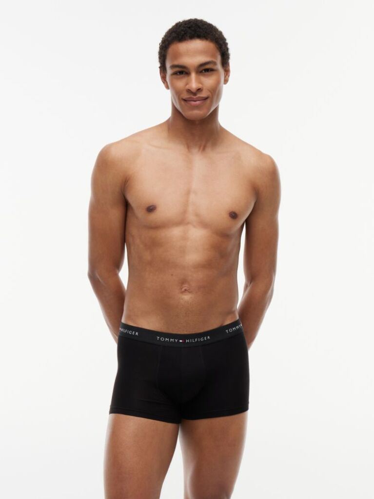 Multi 3-Pack Signature Repeat Logo Waistband Trunks  Men