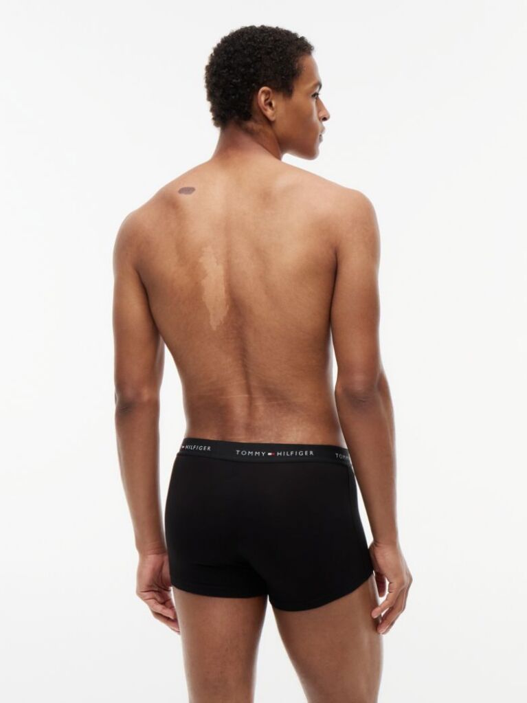 Multi 3-Pack Signature Repeat Logo Waistband Trunks  Men