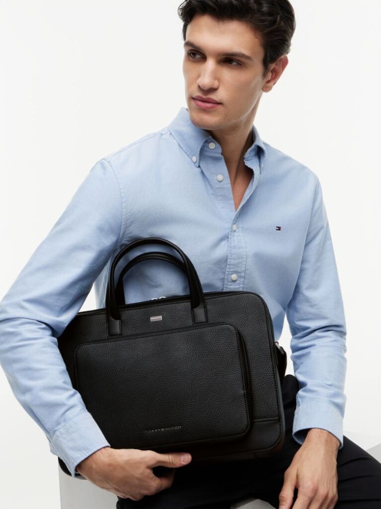 Black Pebble Grain Logo Hardware Laptop Bag  Men