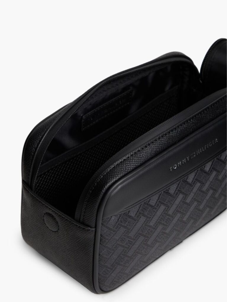 Black Modern Textured Flag Washbag  Men