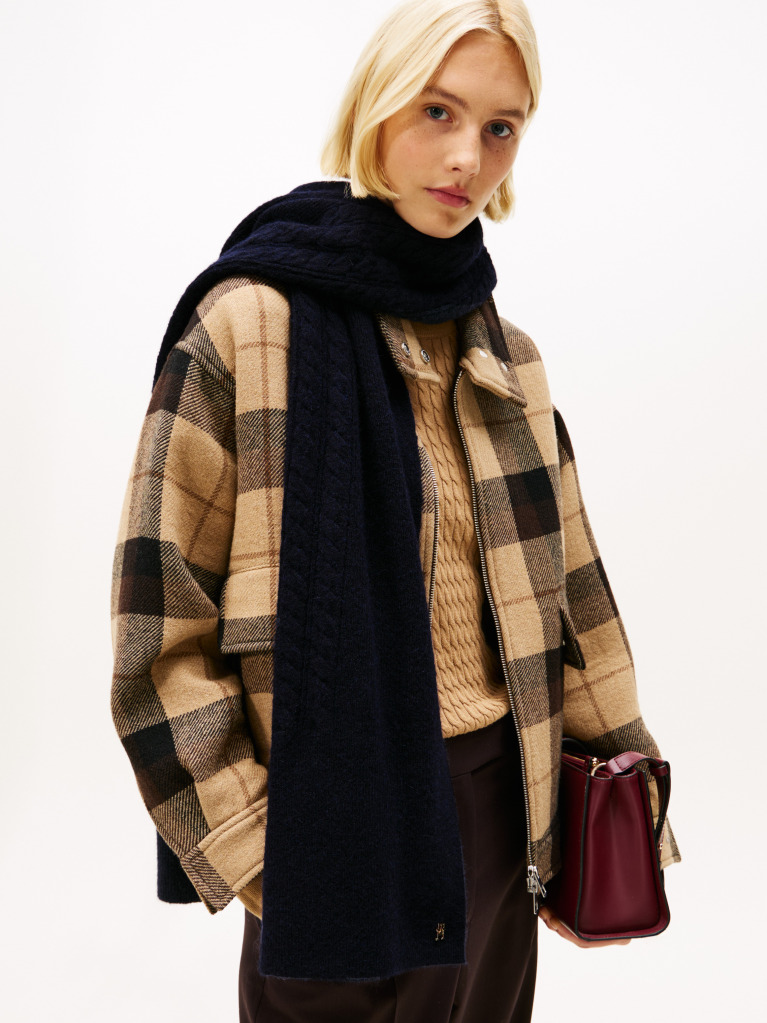 Blue Chic Cable Knit Fluffy Scarf  Women