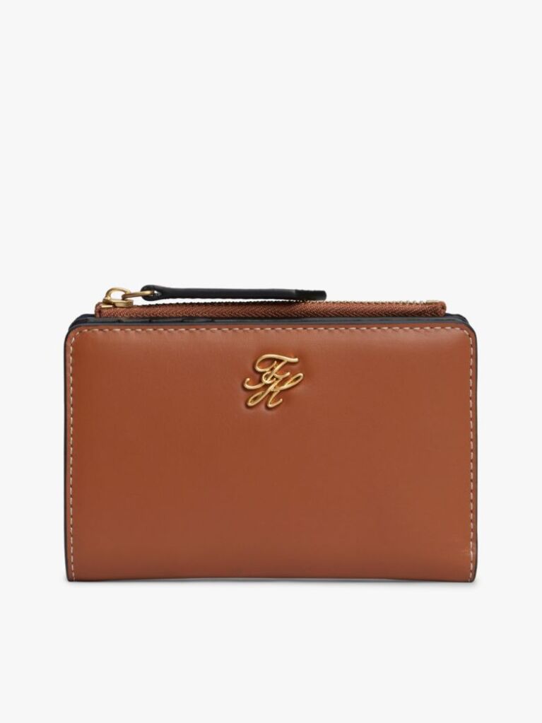 Brown Logo Plaque Leather Bifold Wallet  Women