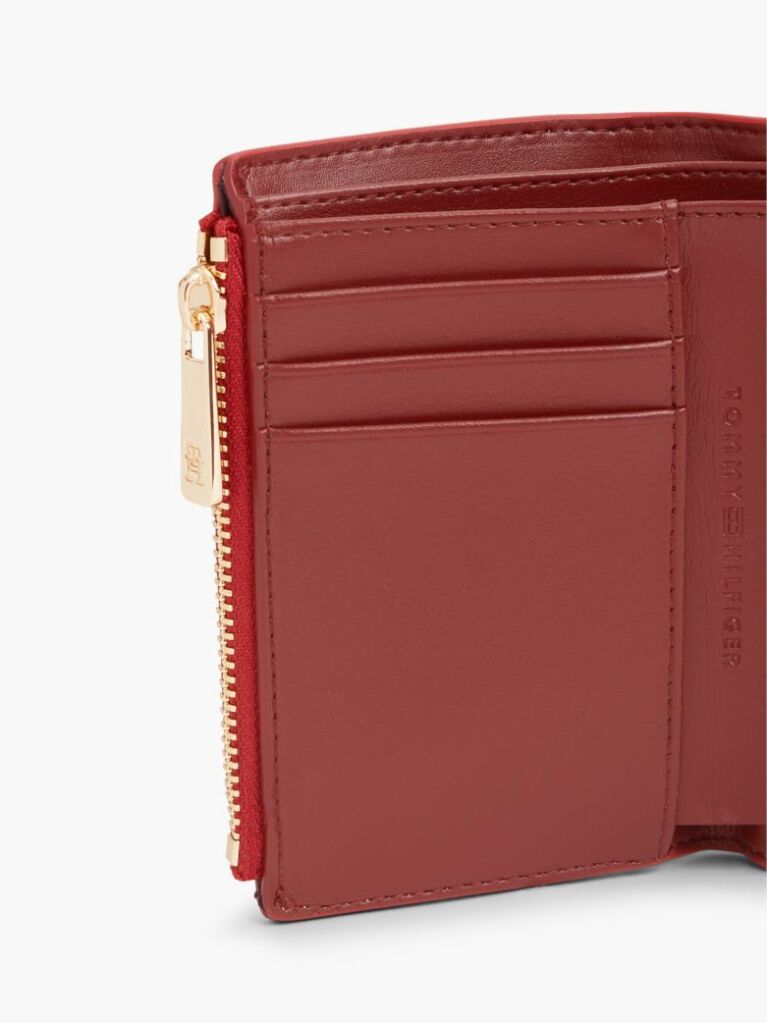 Red Pebble Grain Buckle Trifold Wallet  Women