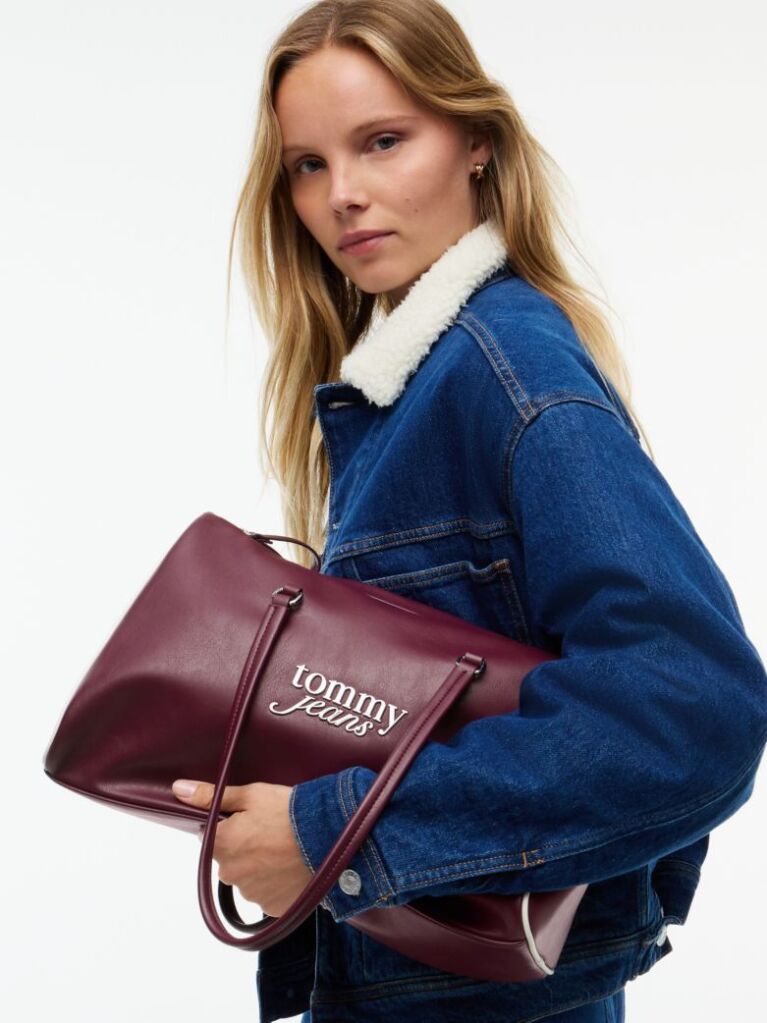 Red Metal Logo Tote Bag  Women