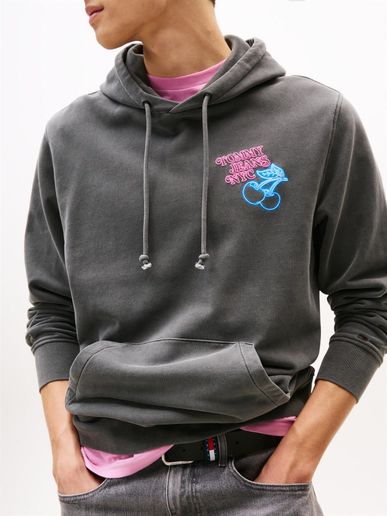 Μαύρο Hoody Σε Κανονική Γραμμή Με Κουκούλα Και Σχέδιο Πίσω  Άνδρες