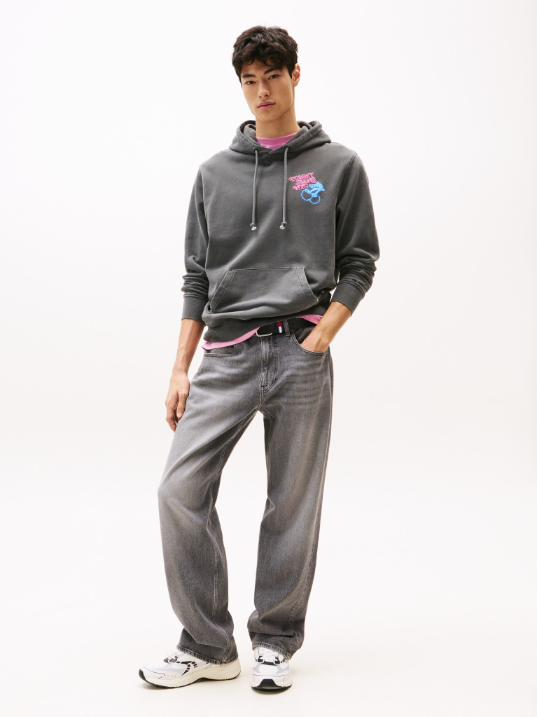 Μαύρο Hoody Σε Κανονική Γραμμή Με Κουκούλα Και Σχέδιο Πίσω  Άνδρες