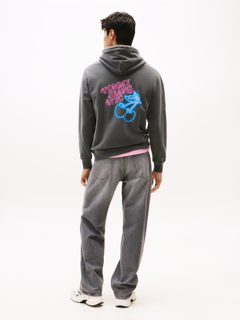 Μαύρο Hoody Σε Κανονική Γραμμή Με Κουκούλα Και Σχέδιο Πίσω  Άνδρες