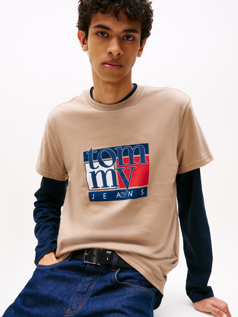 Μπεζ T-Shirt Σε Slim Γραμμή Με Σημαία  Άνδρες