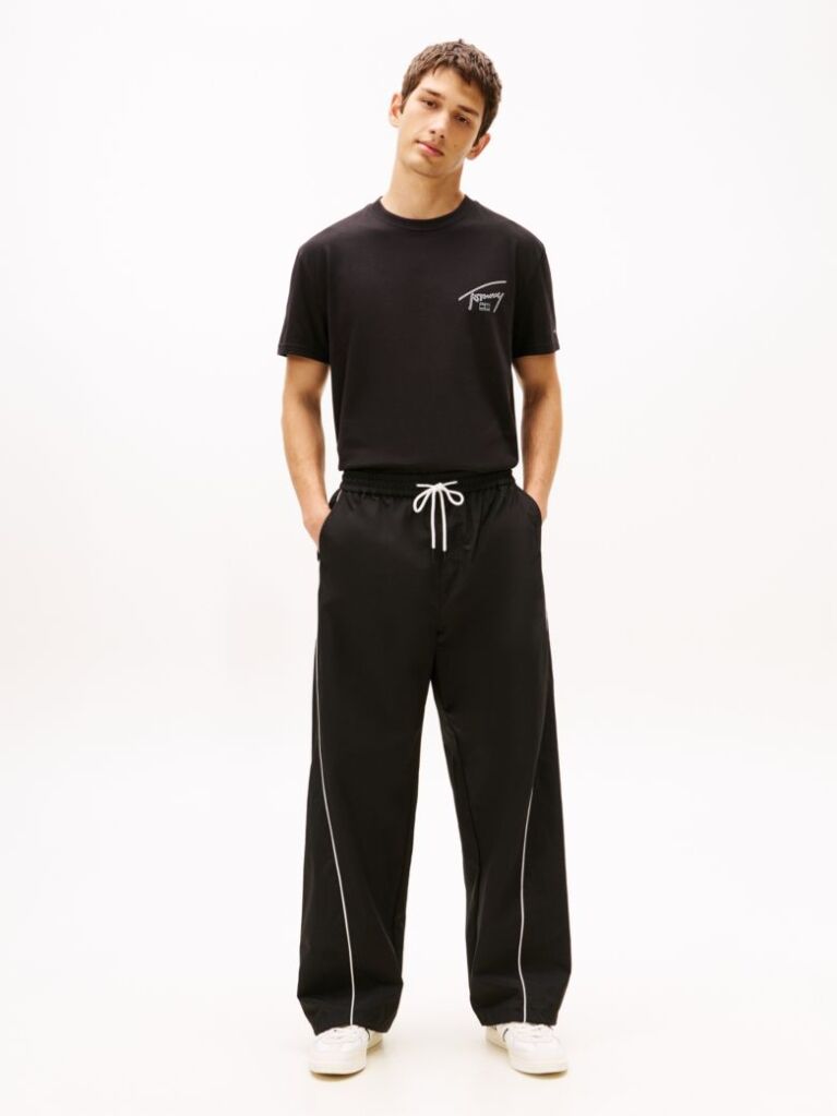 Black Signature Back Logo Crew Neck T-Shirt  Men
