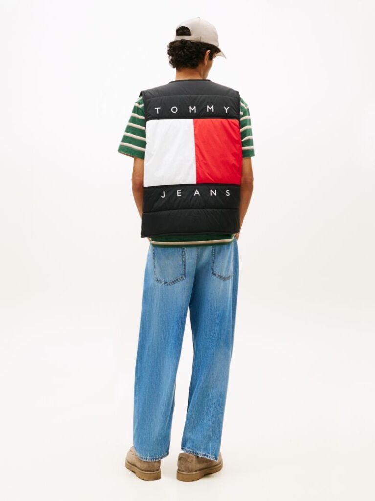 Black Water Repellent Colour-Blocked Back Logo Gilet  Men