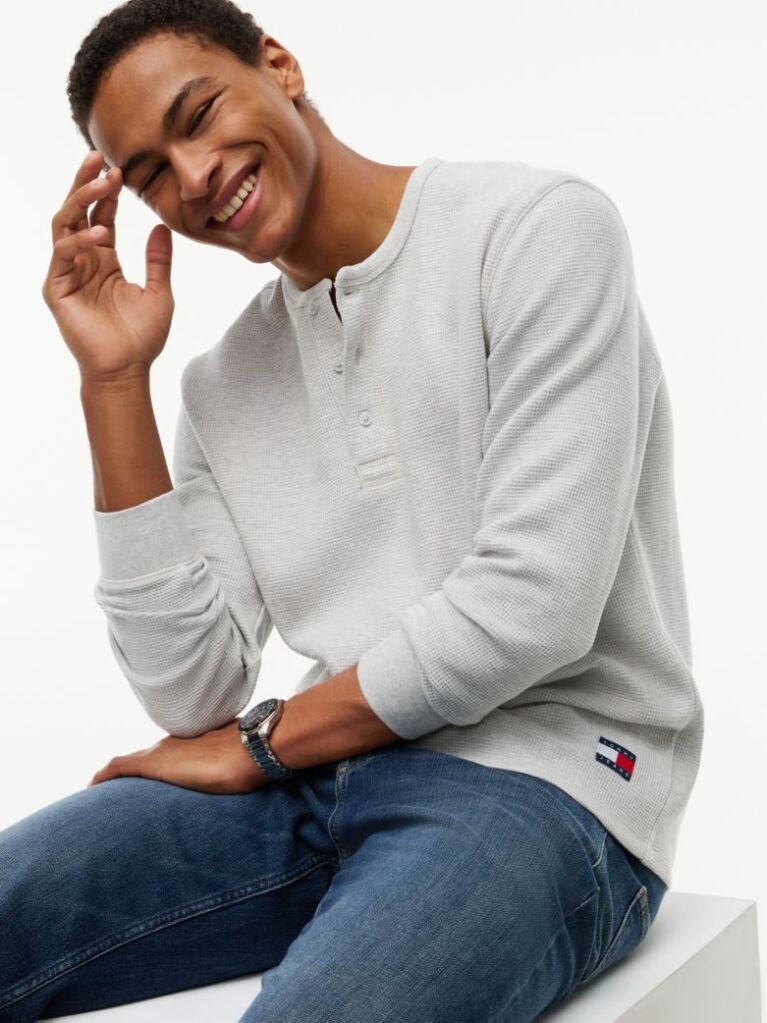 Γκρι Μακρυμάνικο T-Shirt Με Henley Λαιμόκοψη Και Waffle Πλέξη  Άνδρες