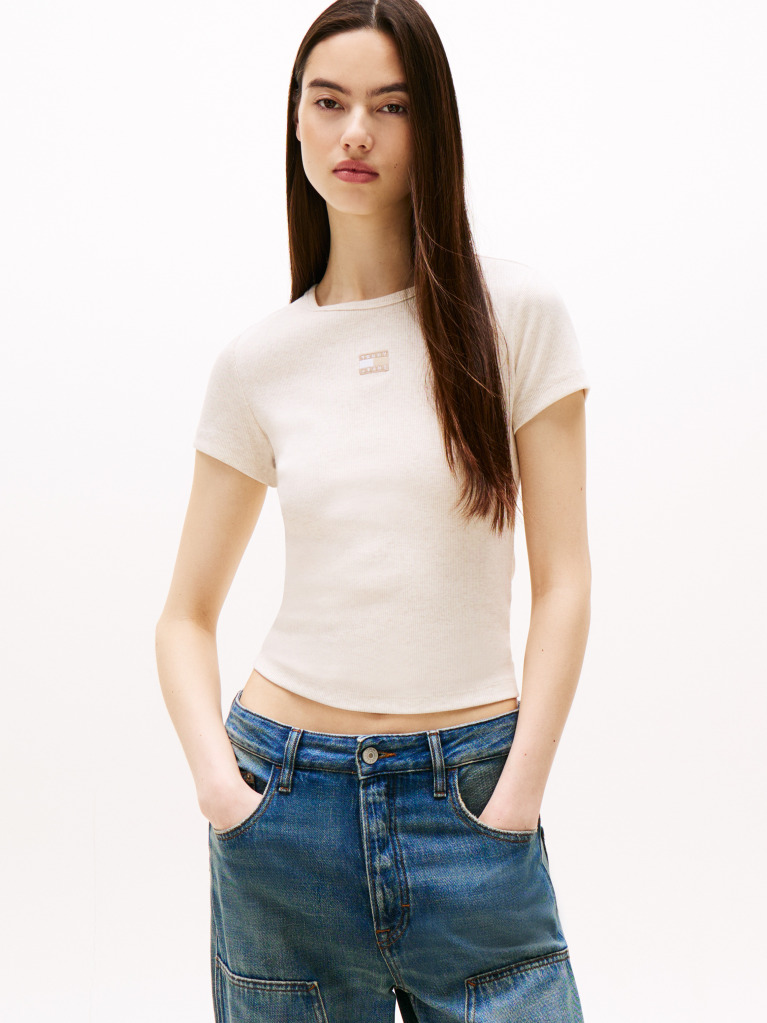 Μπεζ Κοντομάνικο T-Shirt Ριμπ Σε Slim Γραμμή  Γυναίκες