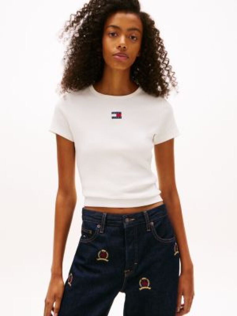 Μπεζ Κοντομάνικο T-Shirt Ριμπ Σε Slim Γραμμή  Γυναίκες