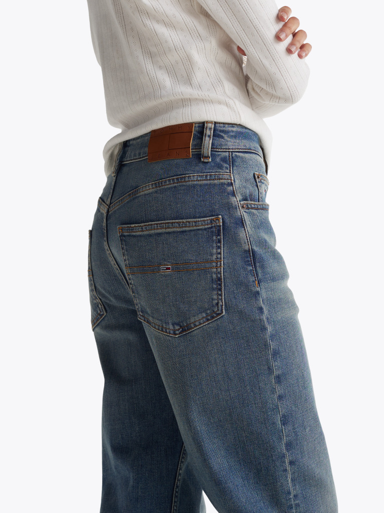 Denim Mia Άνετο Τζιν Με Κανονική Μέση Και Ξεθωριασμένο Εφέ  Γυναίκες