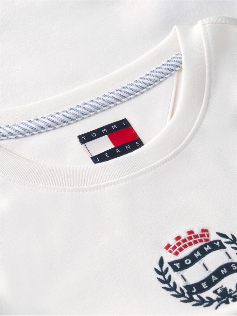 Άσπρο Μακρυμάνικο T-Shirt Σε Στενή Γραμμή Με Οικόσημο  Γυναίκες