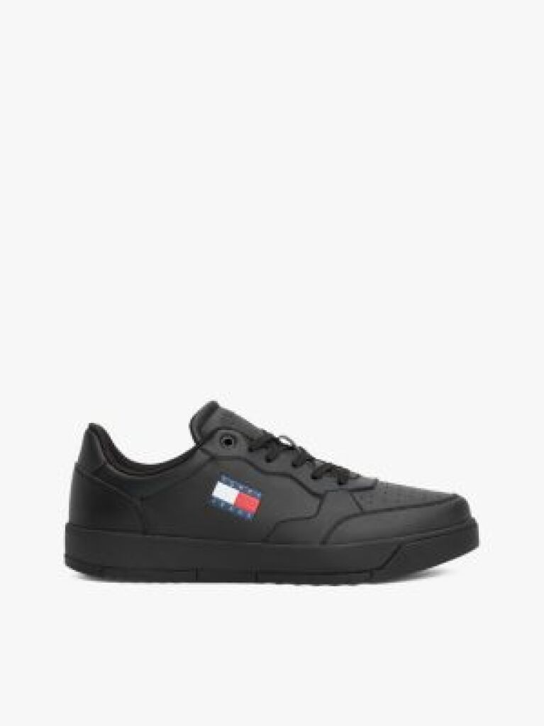 Black Retro Essential Leather Badge Trainers  Men