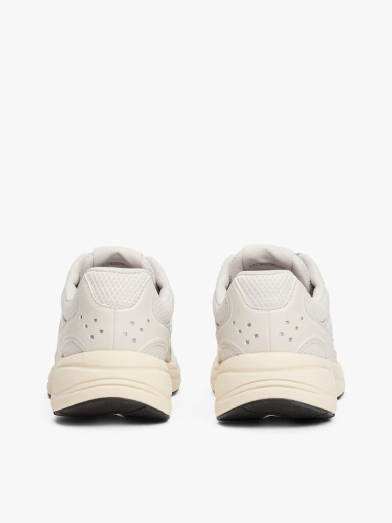Grey Archive Fine Cleat Trainers  Men