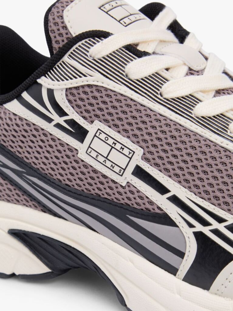 Brown Archive Runner Trainers  Men
