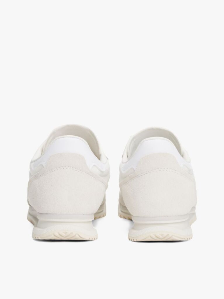 Μπεζ Δερμάτινα Κλασικά Sneakers  Γυναίκες