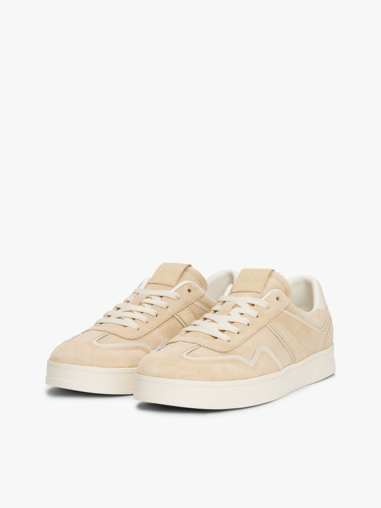 Μπεζ The Greenwich Σουέντ Sneakers  Γυναίκες