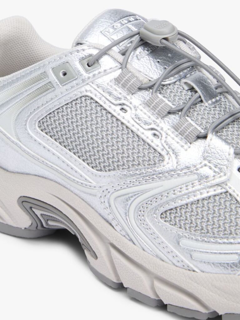 Ασημί Sneakers Με Διάτρητα Πάνελ  Γυναίκες